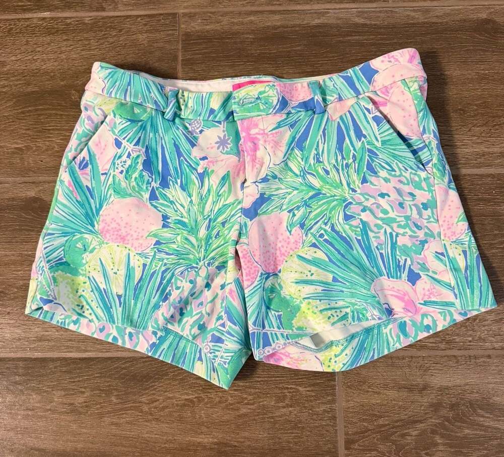 Lilly Pulitzer Callahan Shorts Pineapples and Palms Floral Print